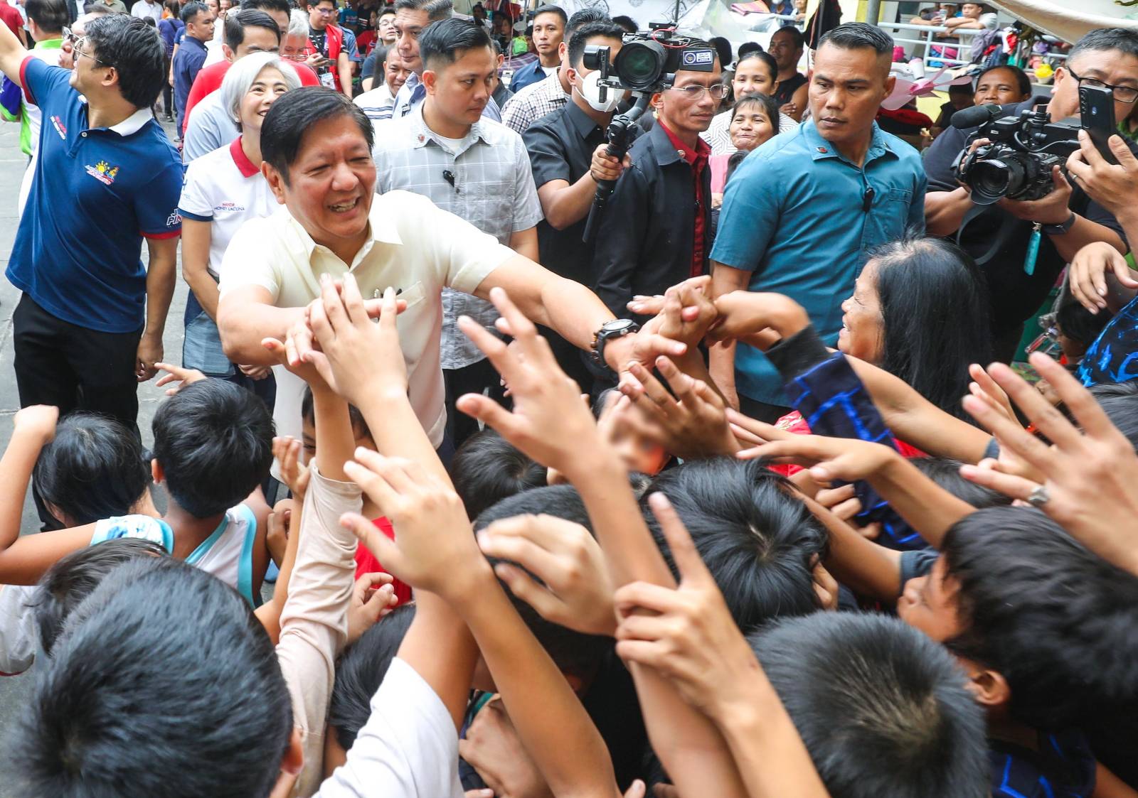 Visit to Delpan Evacuation Center (Tondo, Manila)